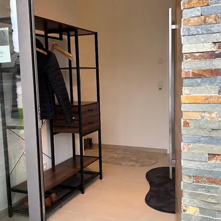 Haus Im Weinberg 埃伦波特道夫