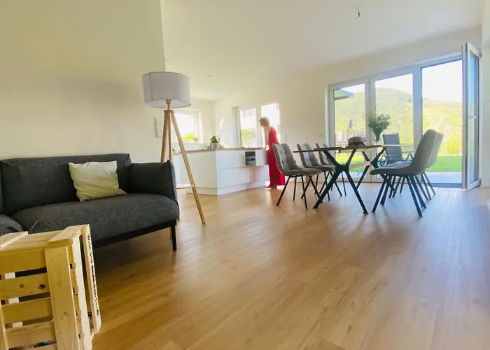 Haus Im Weinberg * Ellenz-Poltersdorf