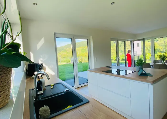 Haus Im Weinberg * אלנז-פולטרסדורף