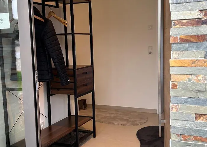 Haus Im Weinberg אלנז-פולטרסדורף